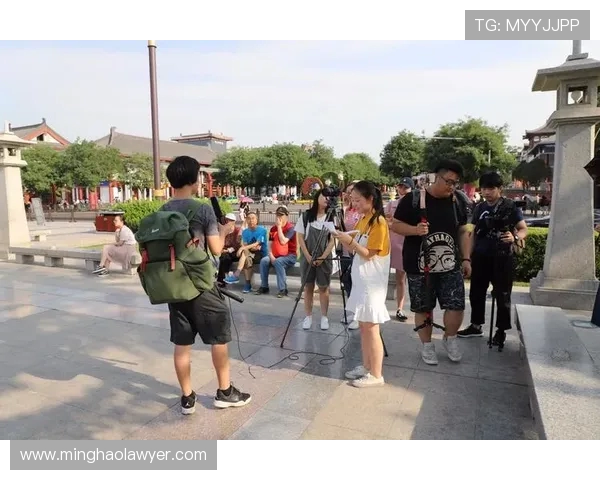 杨静专访：从街头到舞台的蜕变与成长之路回顾