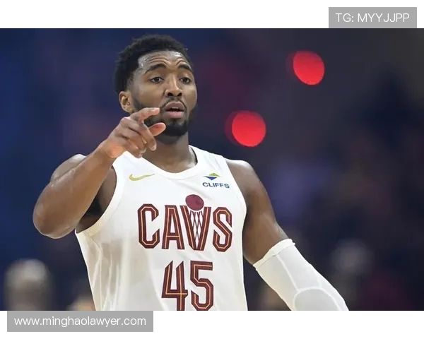 2017年NBA骑士与公牛激战回顾精彩瞬间与赛季影响分析 2017年NBA骑士与公牛激战回顾精彩瞬间与赛季影响分析