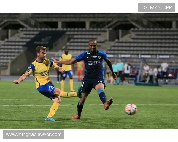 FC巴黎对阵洛里昂精彩直播全程回顾与赛后分析 FC巴黎对阵洛里昂精彩直播全程回顾与赛后分析