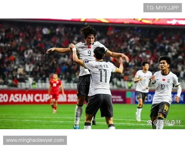 智利与内瑞拉激战正酣谁将赢得南美洲足球的荣耀